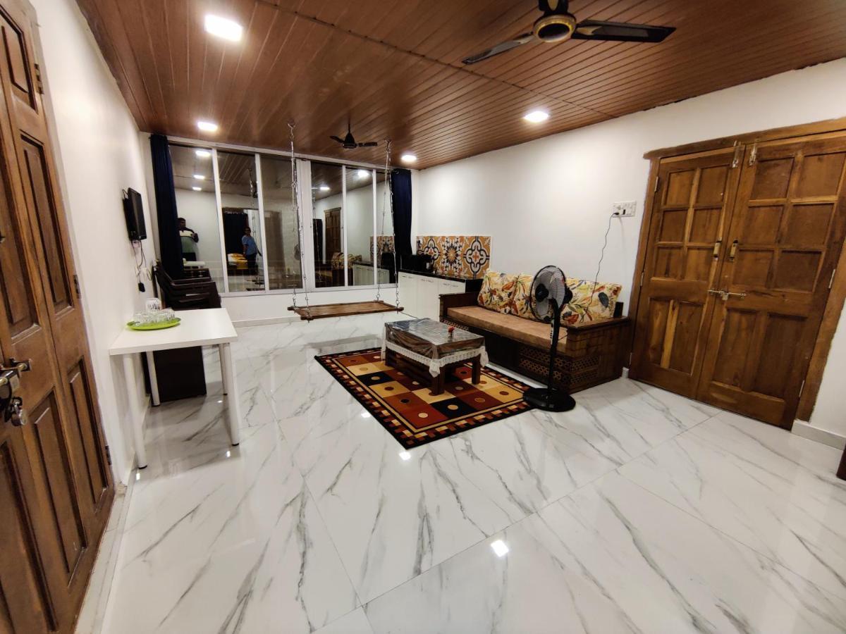Whitehouse By Oxystays Hospitality Apartment