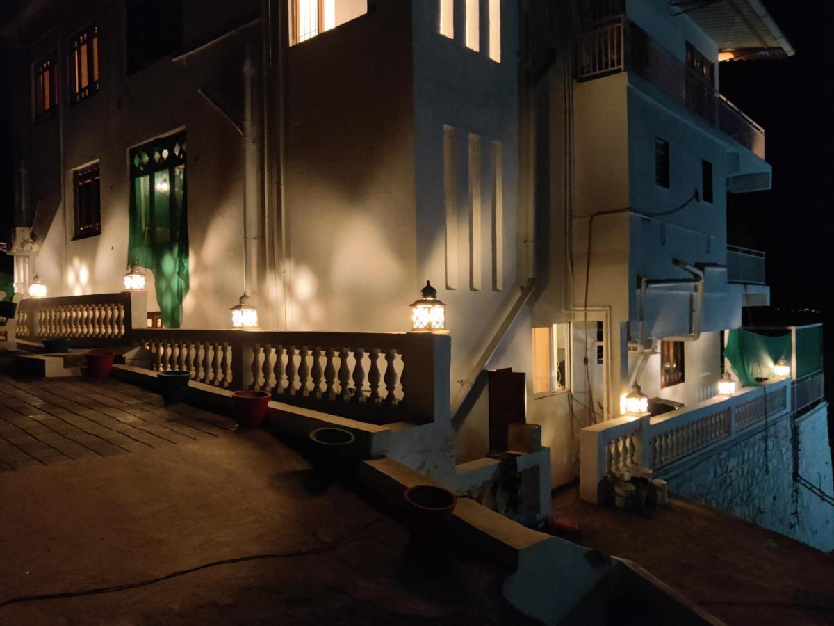 Apartment Whitehouse By Oxystays Hospitality Alibag