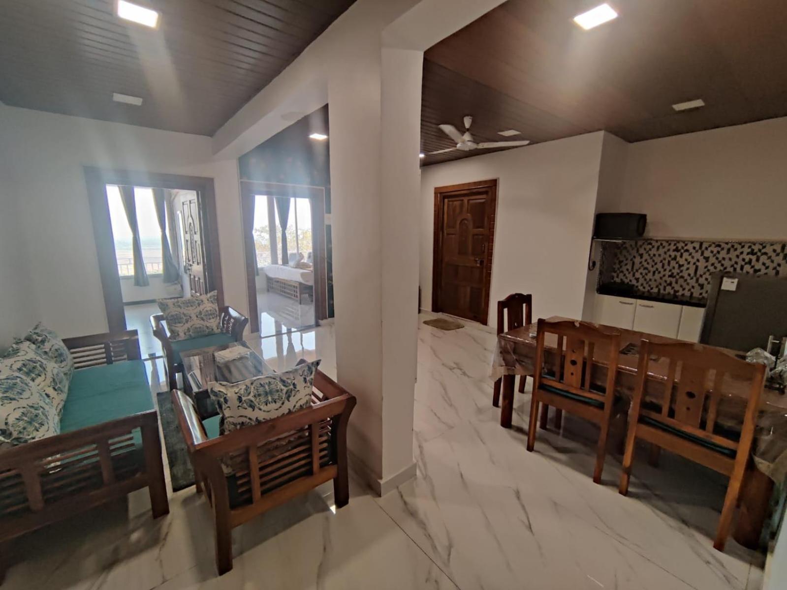 Whitehouse By Oxystays Hospitality Apartment Alibag