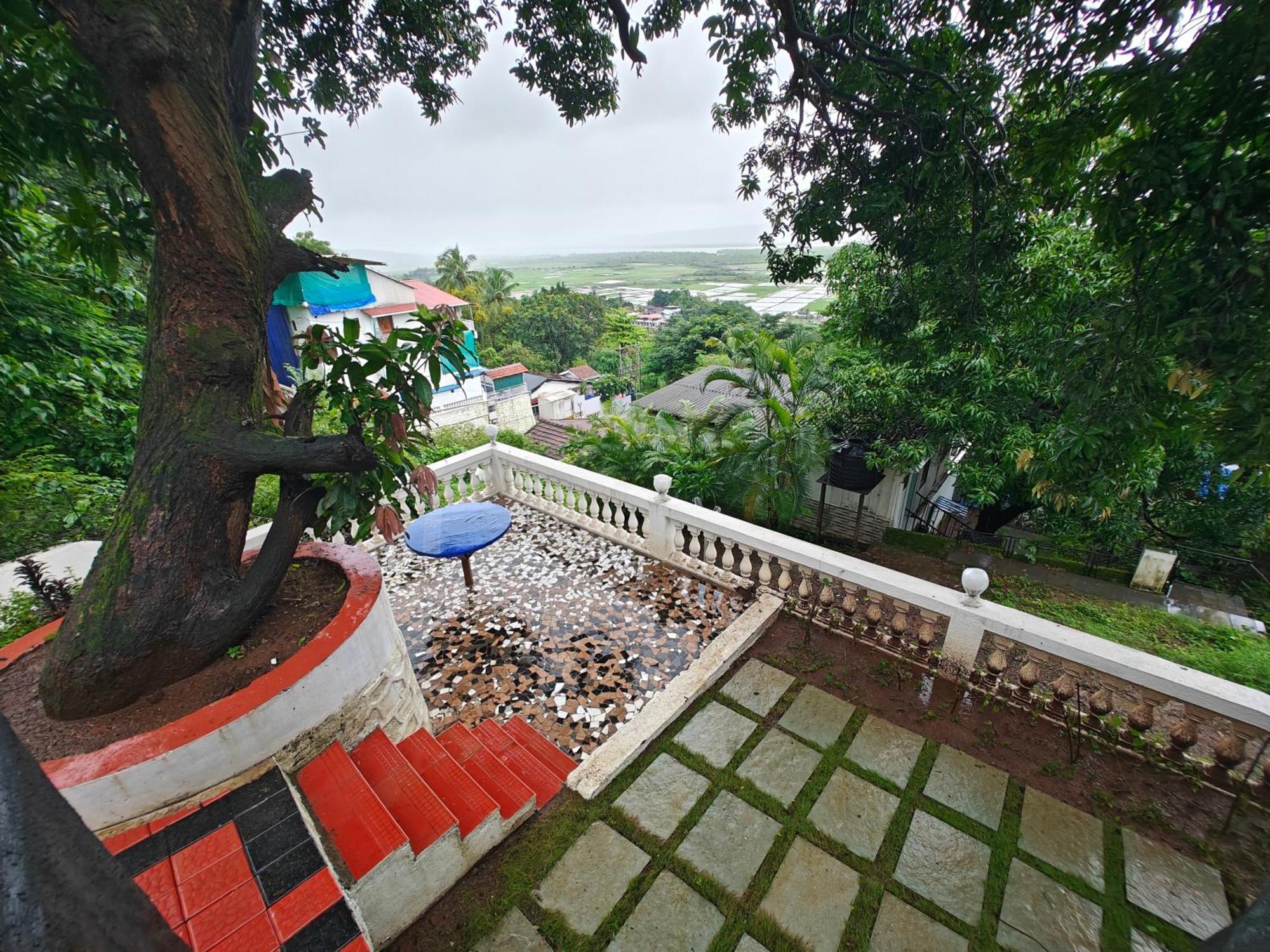 Whitehouse By Oxystays Hospitality *